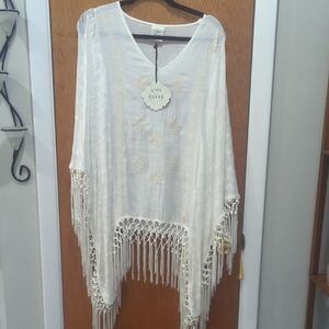 Knox Rose White Embroidered Fringe Poncho